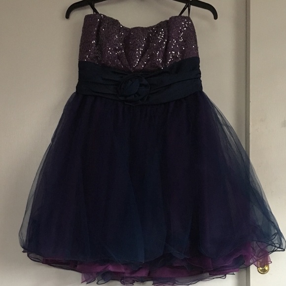 Purple and blue prom dress - Picture 3 of 8