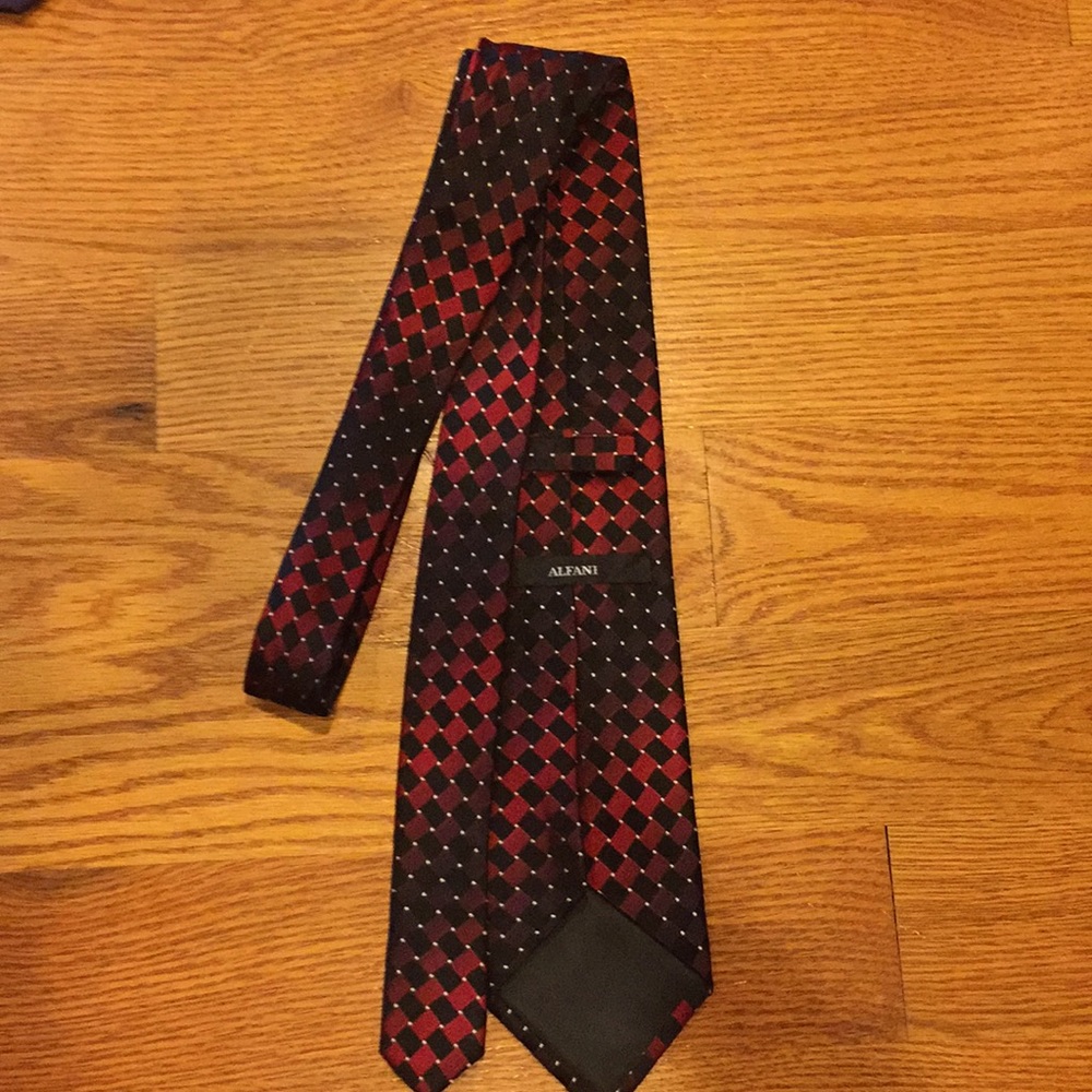 Alfani Tie