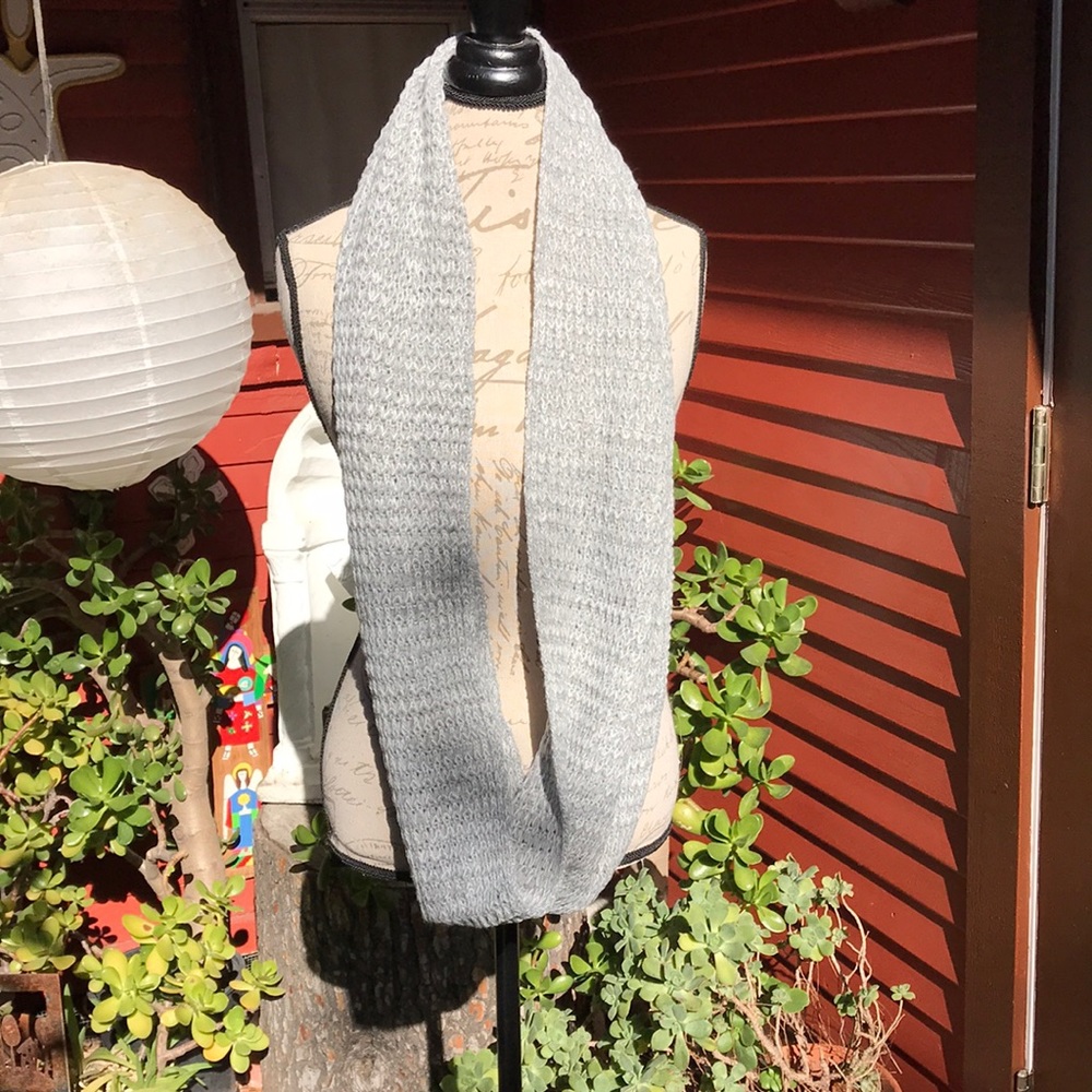 Gray and white infinity knit scarf