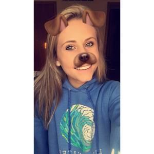 Meet your Posher, Alexis