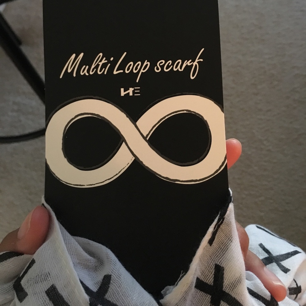 Multi Loop Scarf - Picture 5 of 5