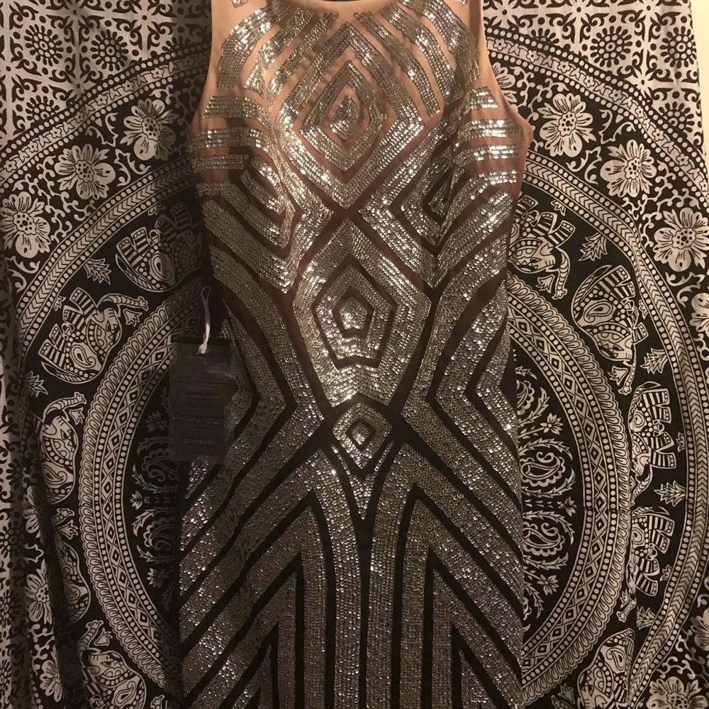 GEO EMBELLISHED BEBE DRESS NWT