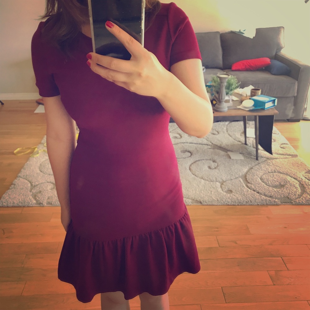 HOLIDAY Dress 👗 Juicy Couture burgundy dress