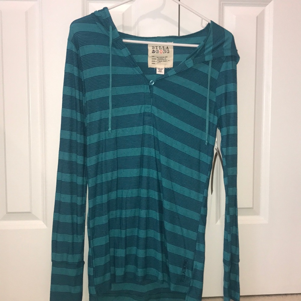 Billabong Long Sleeve Tshirt with a Hood