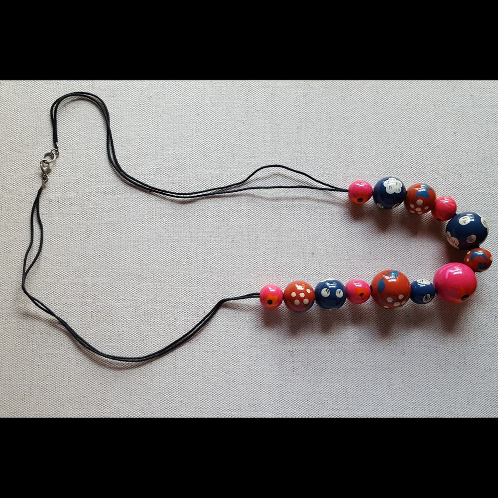 Painted balls necklace