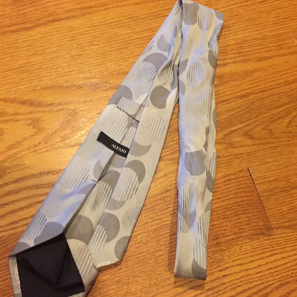 Alfani Tie