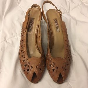 Danielle vintage leather sandals size 8.5
