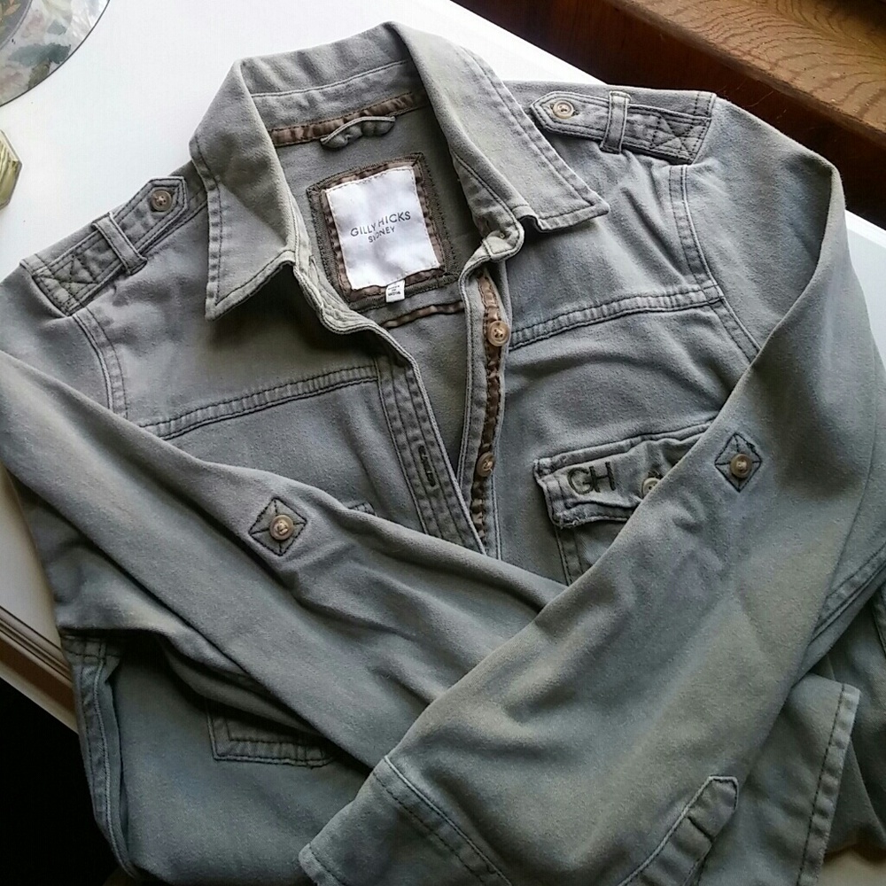 Button up shirt