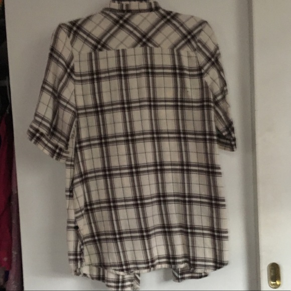 Plaid shirt - Picture 2 of 2