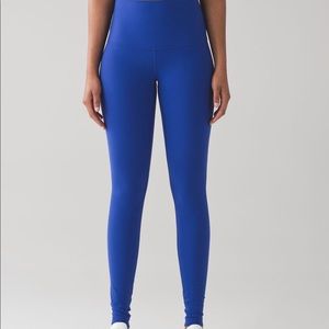 Sapphire blue wunder under