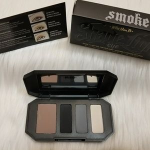 Kat Von D Shade Light Eyeshadow Contour Quad Smoke