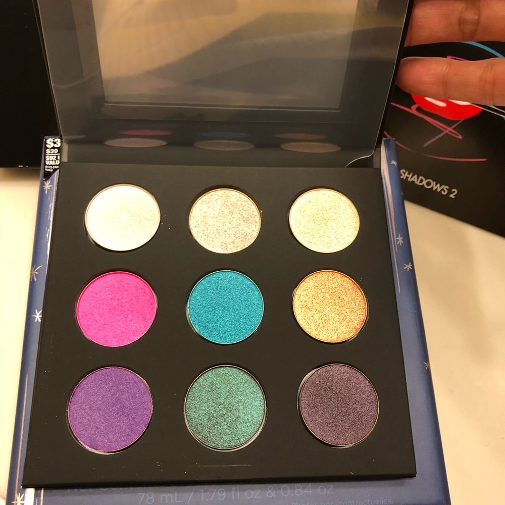 SOLD MAKE UP FOR EVER ARTIST #2  SHADOW PALETTE