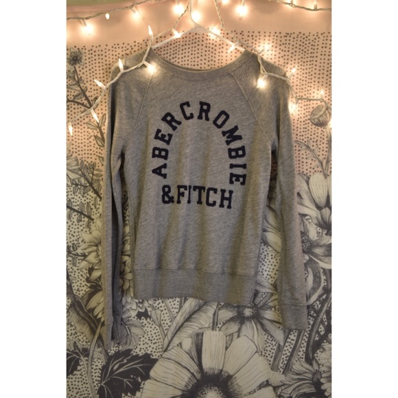Gray sweater - Picture 1 of 1