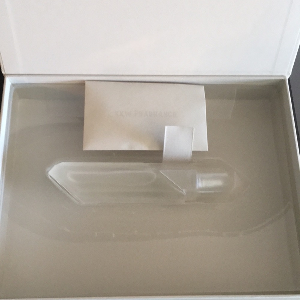 Crystal Gardenia KKW fragrance