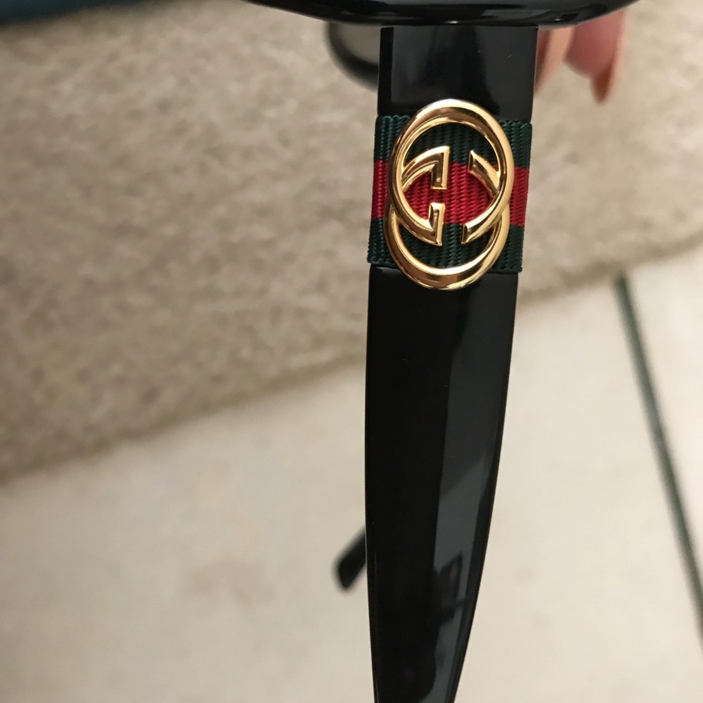 Gucci sunglasses 😎