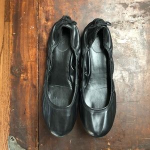Black Leather Cole Haan Flats in Size 12