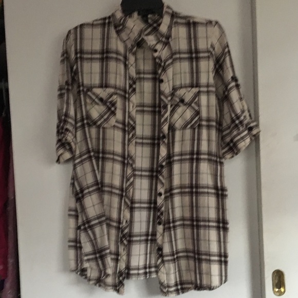Plaid shirt - Picture 2 of 2