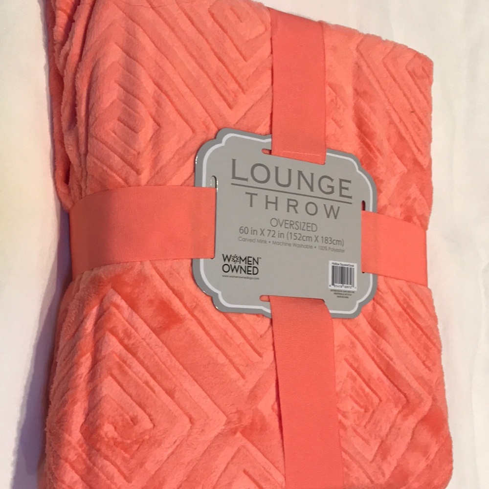 Lounge throw
