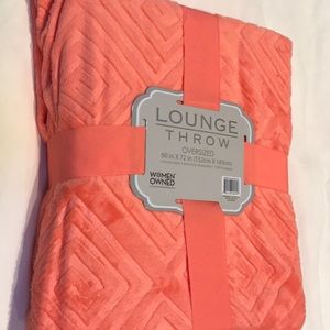 Lounge throw