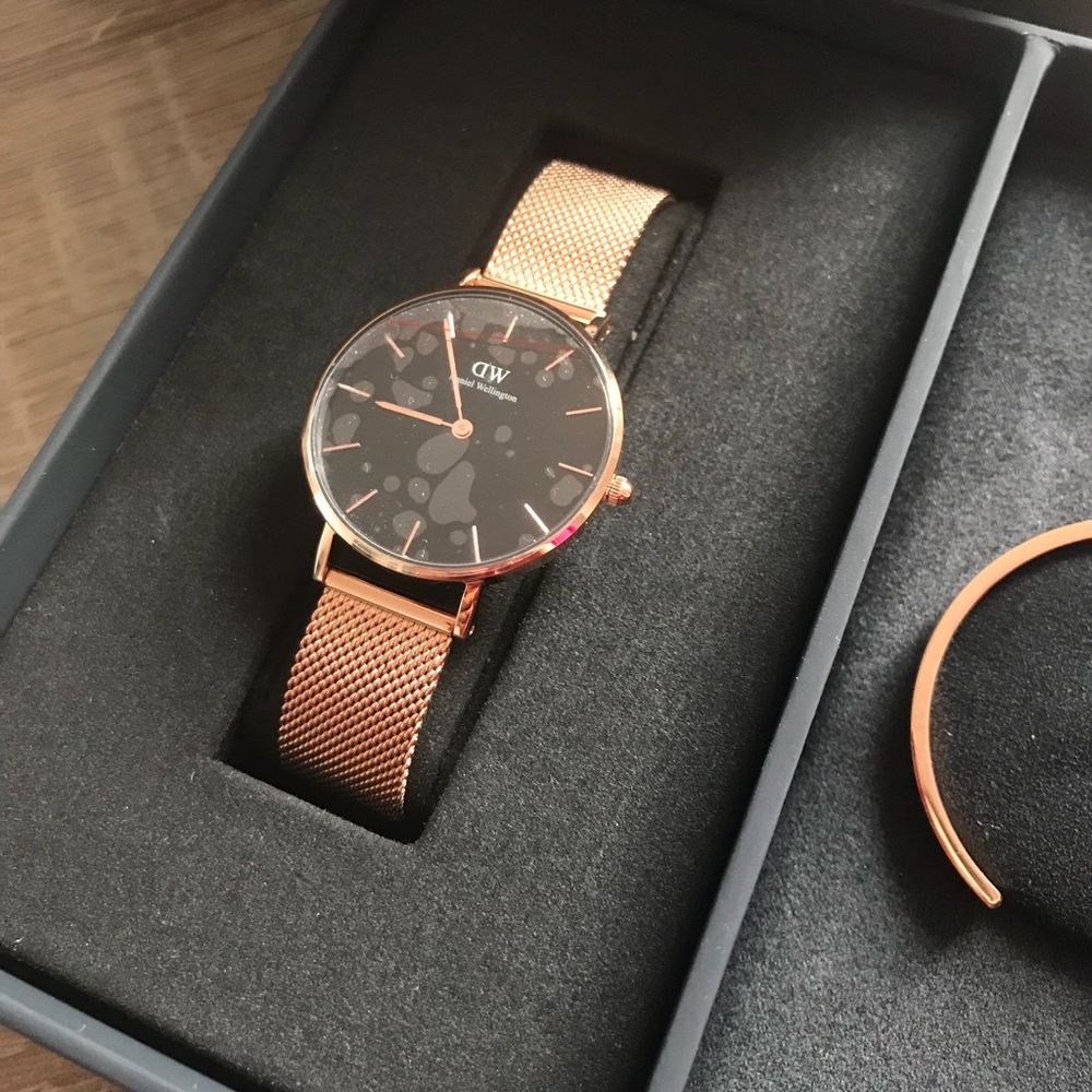 Daniel Wellington Watch & Cuff Gift Bundle