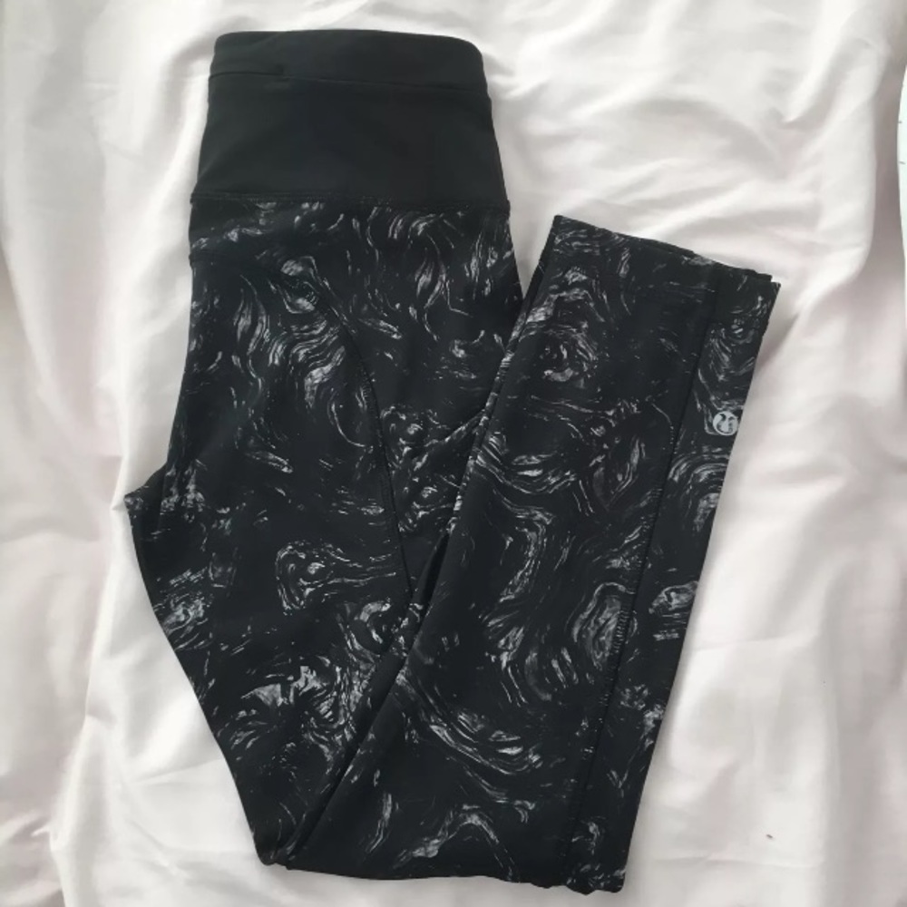 Lululemon printed leggings