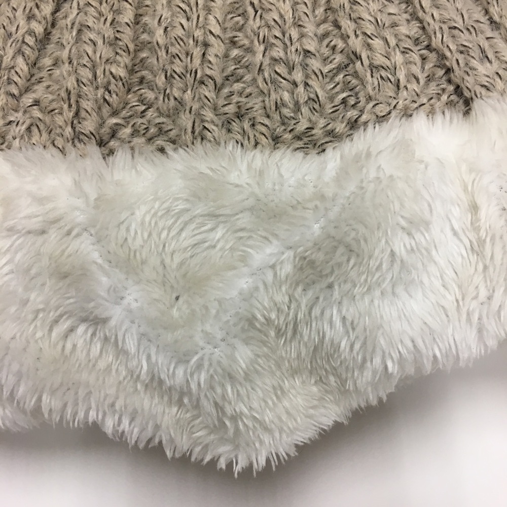 Warm lined hat - Picture 5 of 5