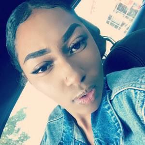 Meet your Posher, Torianna