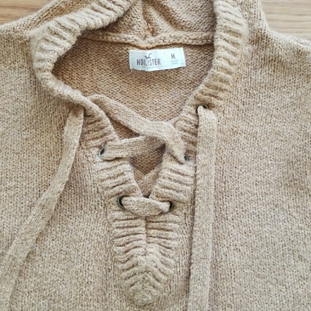 Hollister lace up sweater - Picture 2 of 3