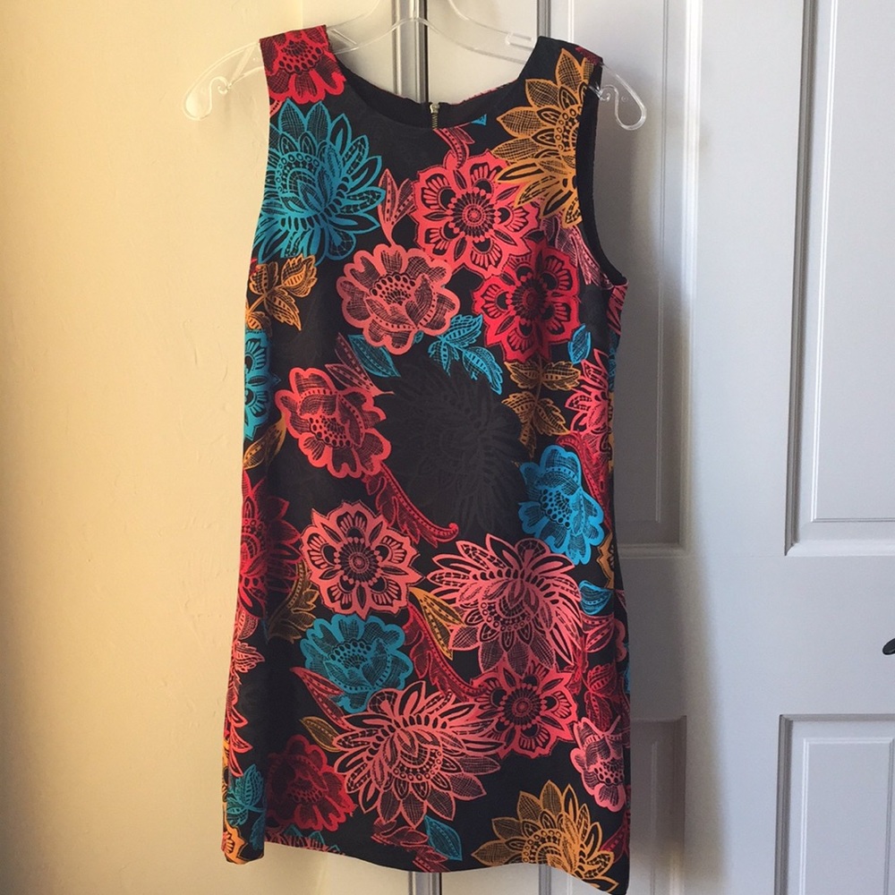 Floral flowy dress