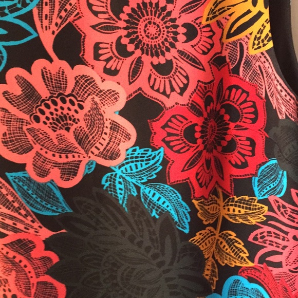 Floral flowy dress - Picture 5 of 5