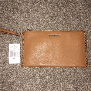 Michael Kors Clutch