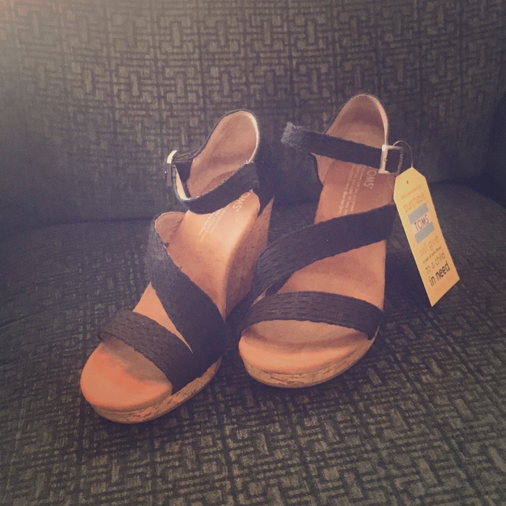 Tom's Wedge Sandals