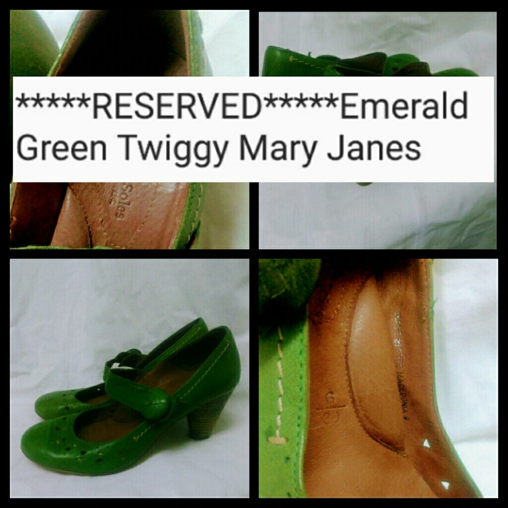 *****RESERVED*****Emerald Green Twiggy Mary Janes