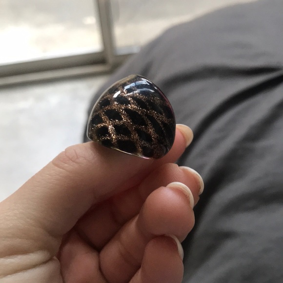 🖤✨ Black and bronze metallic glass ring - Picture 3 of 3