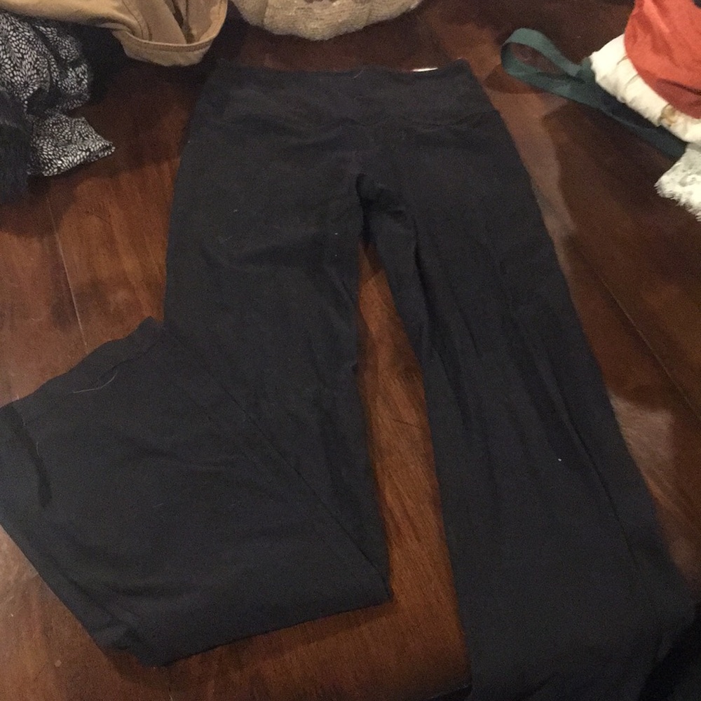 Lulu lemon yoga pants