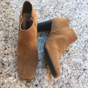 Cream brown ankle booties