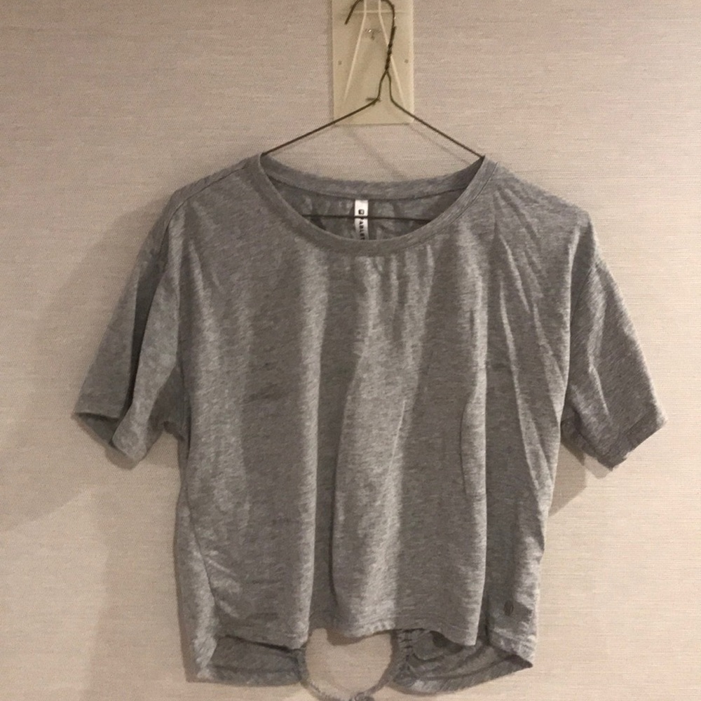 Grey crop t-shirt