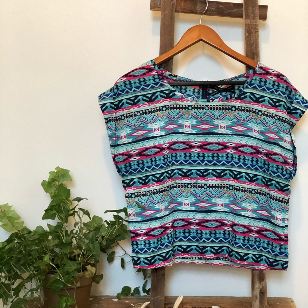 Aztec Print Cap Sleeve Blouse Medium