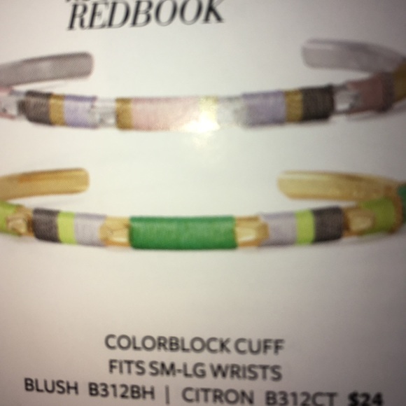 Great spring color and gold studded cuff - Picture 4 of 5