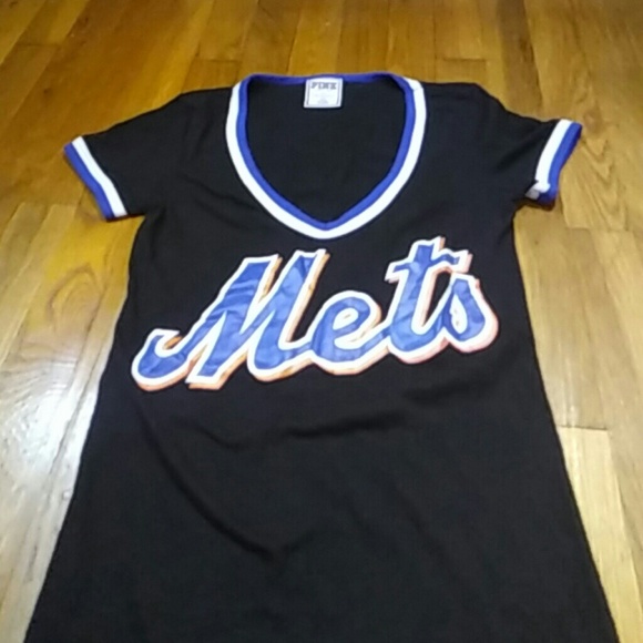 PINK Victoria's Secret Tops - PINK Mets T