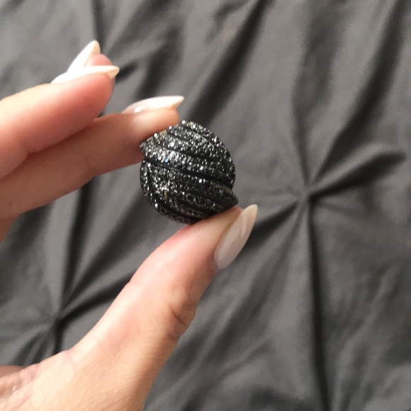 🖤 Sparkly, dramatic evening ring 💫 - Picture 2 of 4