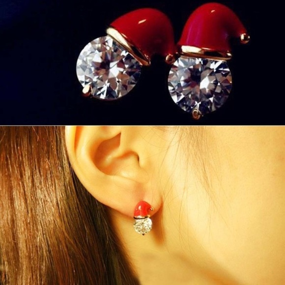 🎅🏻Adorable Santa Hat Studs🎅🏻 - Picture 3 of 3