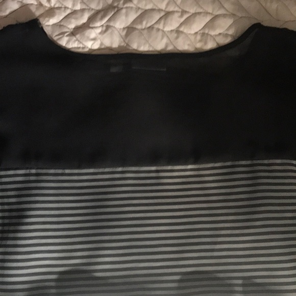 Sequenced Shoulder With Black/Gray Stripe Blouse - Picture 3 of 3