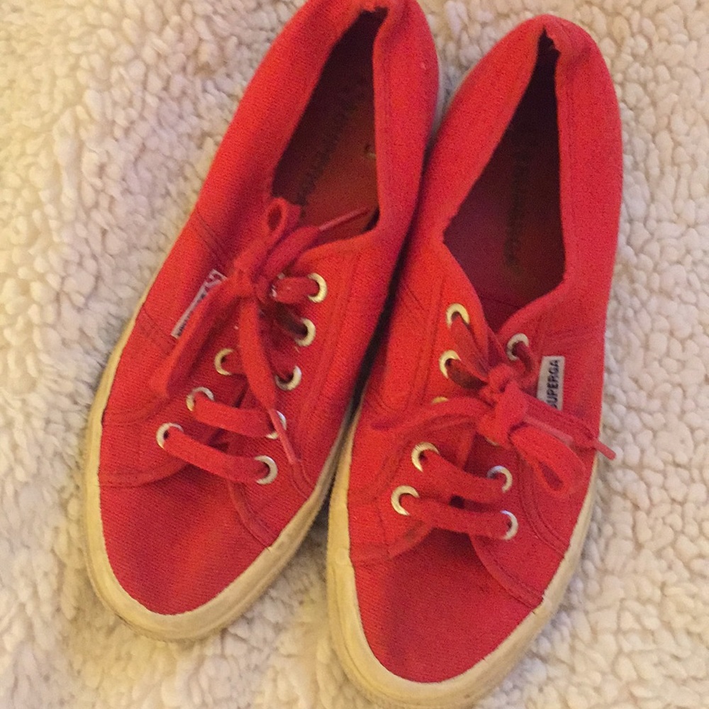 Red Supergas size 7.5 US or 38 EU