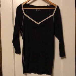Victoria’s Secret Long Black Tee w/Lace Detail- XL