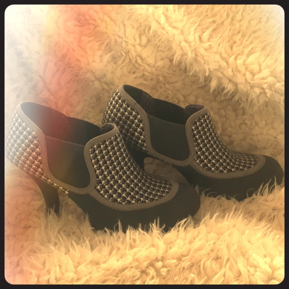 Ruby  Shoo - Grey Heel Booties