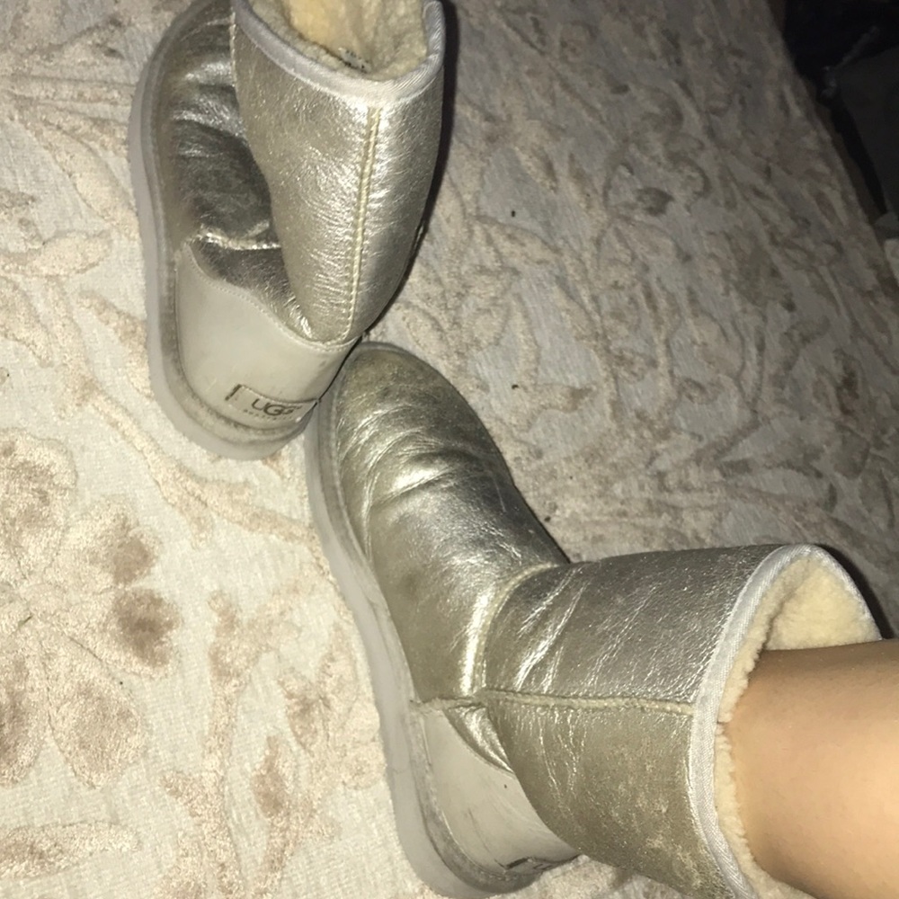Silver uggs