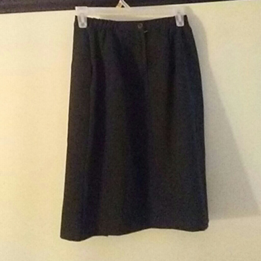 Vintage Womens black liz baker skirt. Tac1005