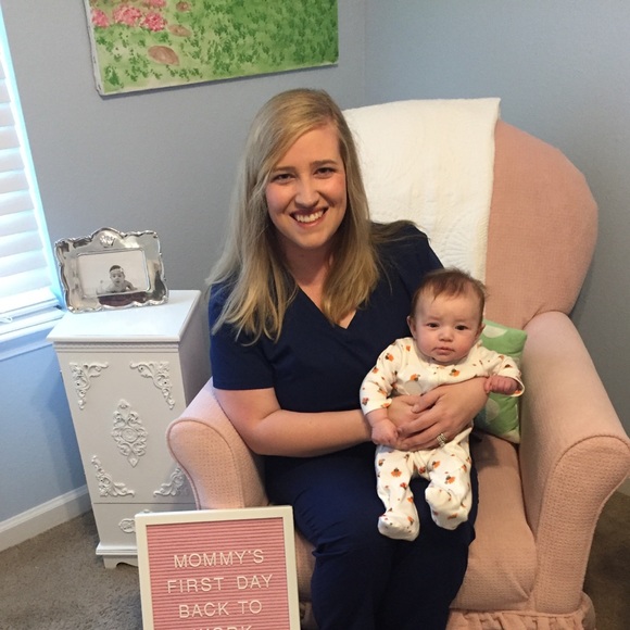 Meet your Posher, Jaclyn - Picture 1 of 1