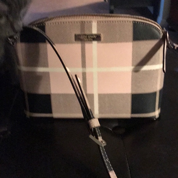 Kate Spade Purse - Picture 4 of 7